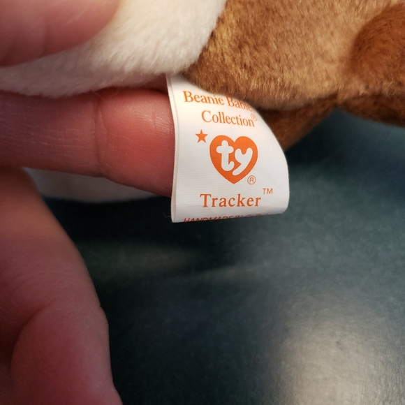 Ty Beanie Baby Tracker the Bassett Hound - Picture 4 of 8